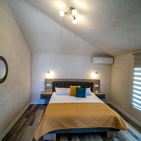 Casa Adiman Hotel Vama Veche Eksteriør billede